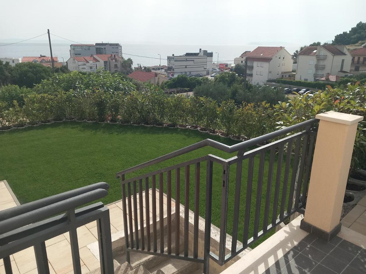 Magi House With Pool Apartment Podstrana Luaran gambar